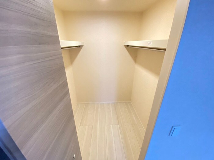 物件内観写真15　(収納)