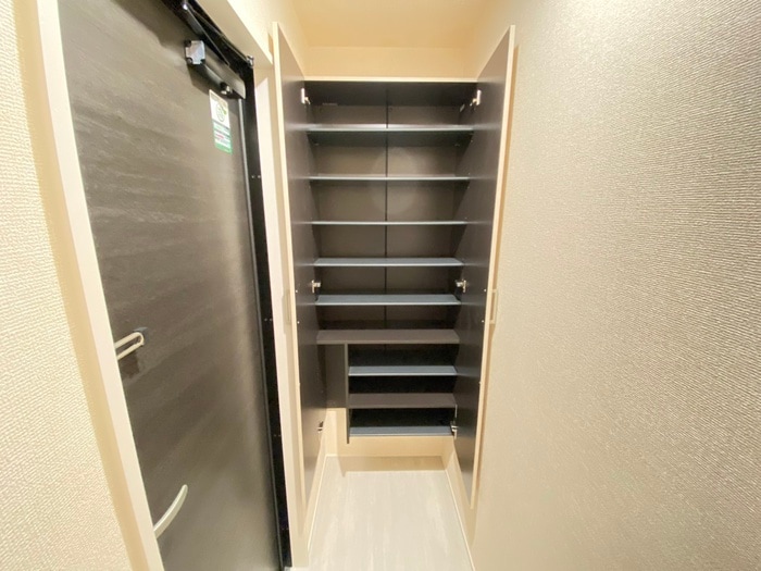 物件内観写真17　(靴箱)