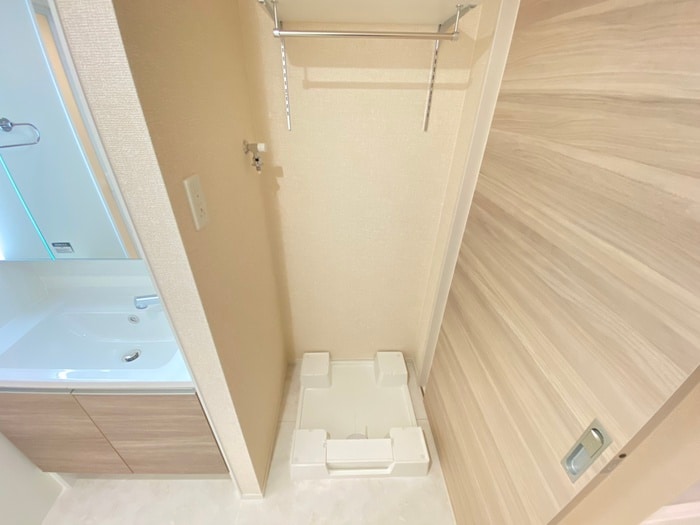 物件内観写真17　(洗濯機置場)