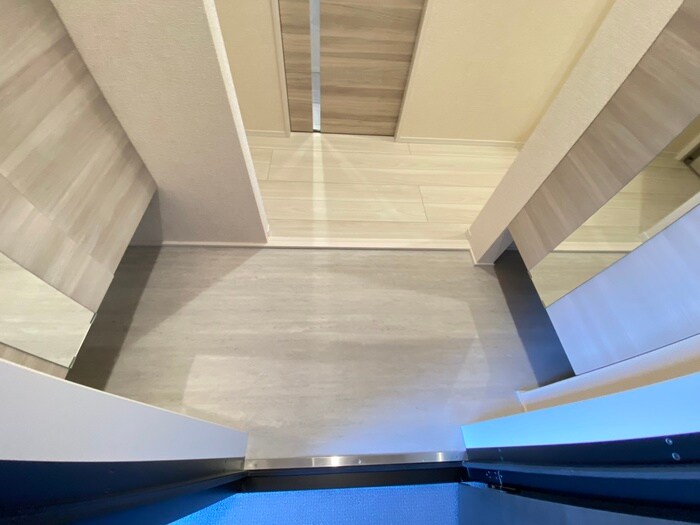 物件内観写真19　(玄関)