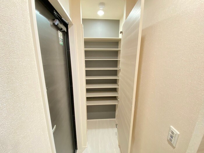 物件内観写真19　(靴箱)