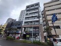 フェミナ伊丹