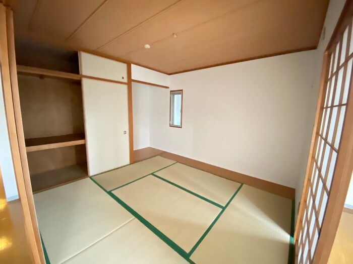 物件内観写真9　(居室)