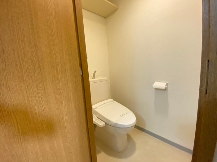 物件内観写真15　(トイレ)
