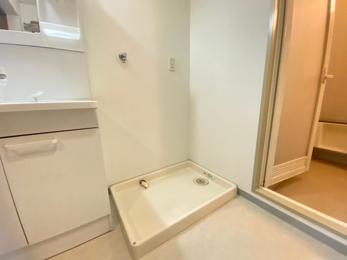 物件内観写真20　(洗濯機置場)