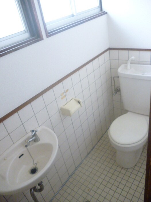 物件内観写真10　(トイレ)