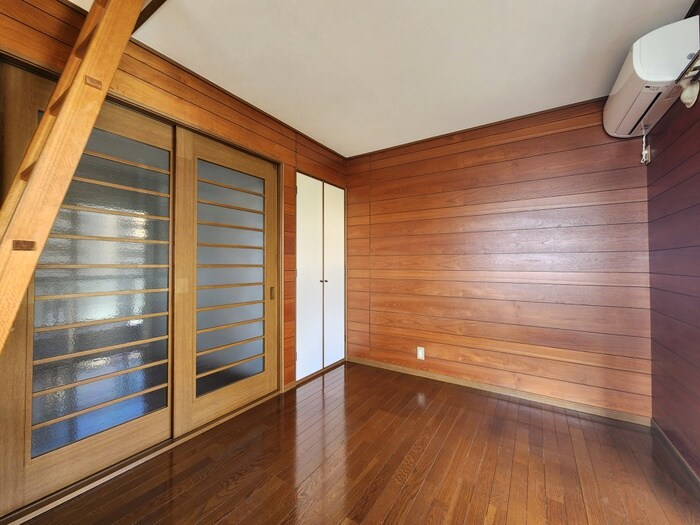 物件内観写真8　(居室)