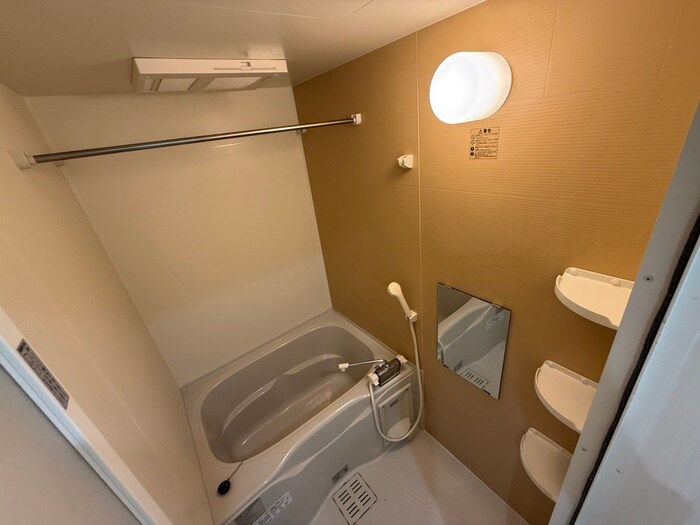 物件内観写真10　(バス／シャワールーム等)