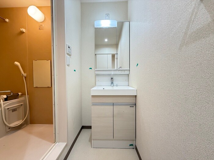 物件内観写真11　(洗面)