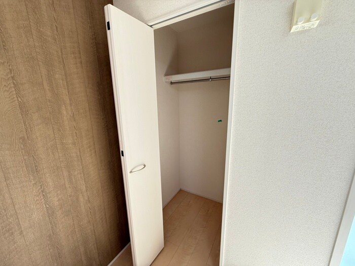 物件内観写真17　(収納)
