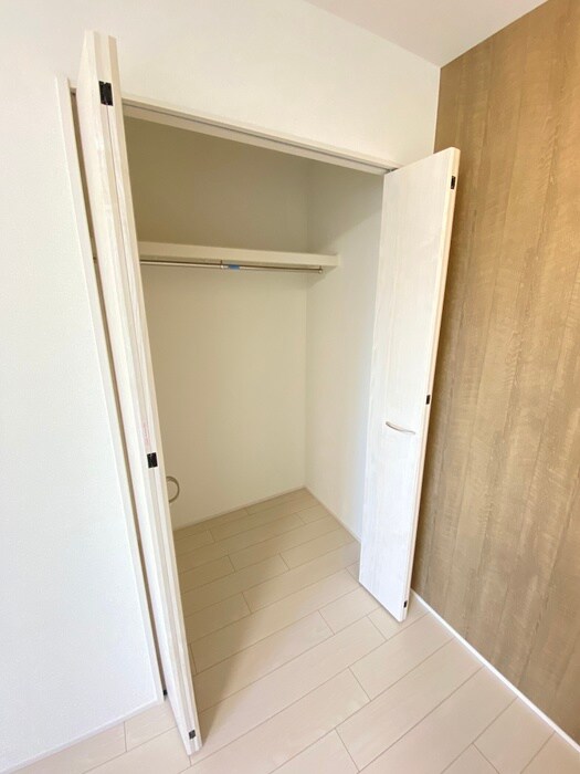 物件内観写真15　(収納)