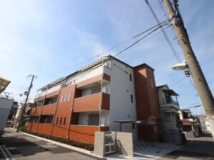 ザ・テラス三番館外観写真