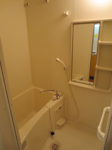 物件内観写真7　(バス／シャワールーム等)
