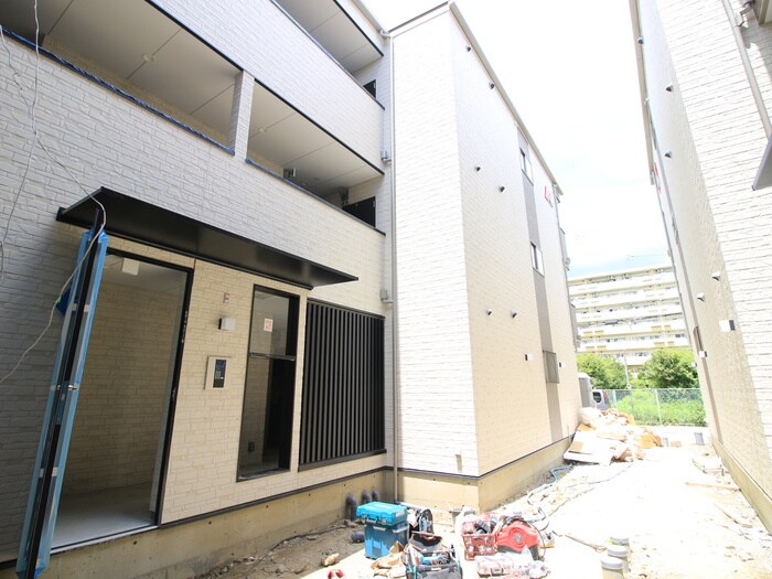 物件外観写真6　(外観写真)