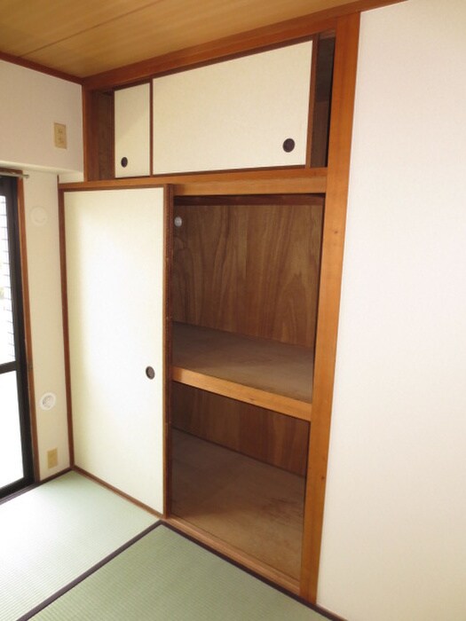 物件内観写真10　(収納)