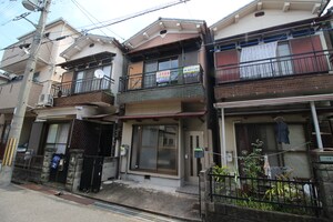 MAYUMIハウス72番館南楠葉外観写真