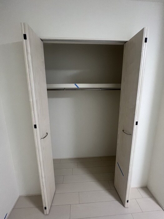 物件内観写真15　(収納)