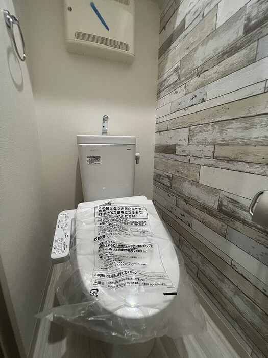 物件内観写真16　(トイレ)