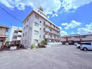 藤井マンション外観写真