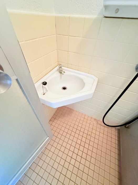 物件内観写真12　(洗面)