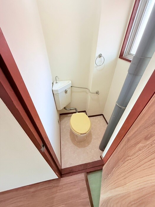 物件内観写真14　(トイレ)