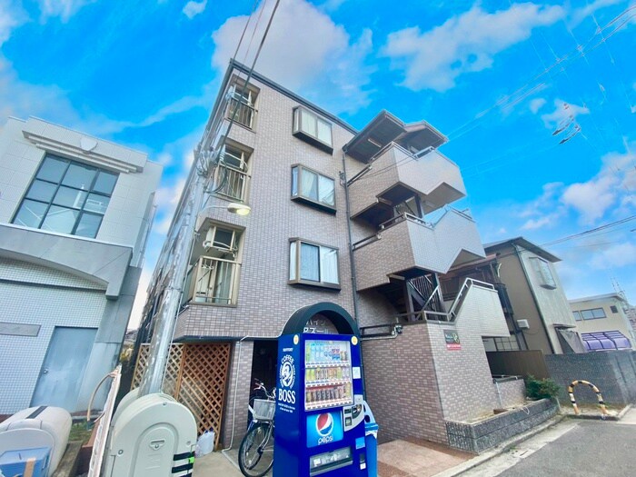 物件外観写真2　(外観写真)