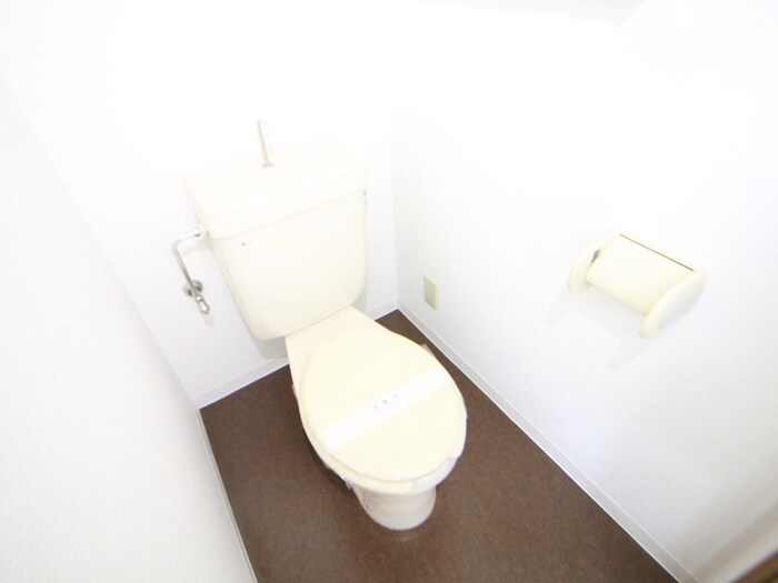 物件内観写真12　(トイレ)