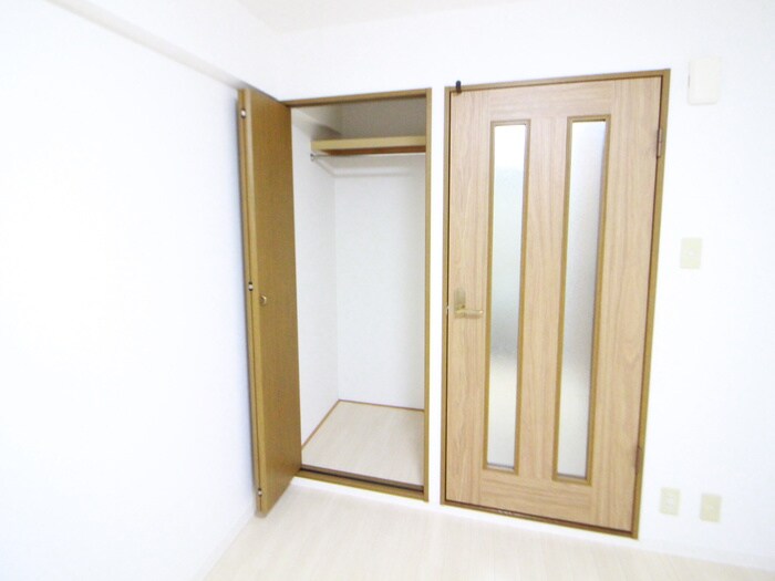 物件内観写真14　(収納)