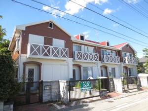パティオ仁川外観写真