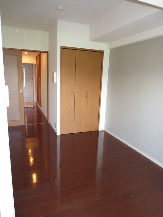 物件内観写真14　(居室)