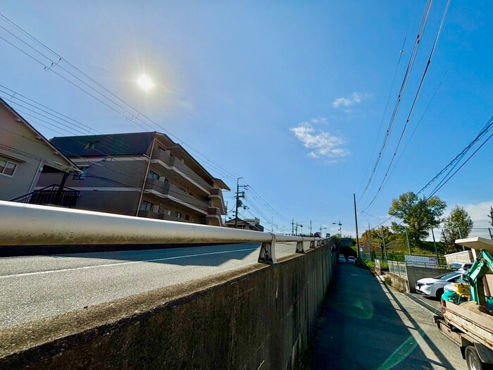 物件外観写真5　(周辺環境)