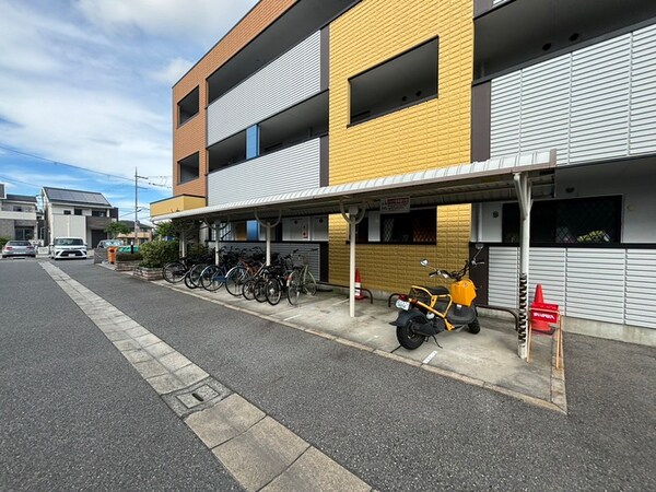 駐輪場