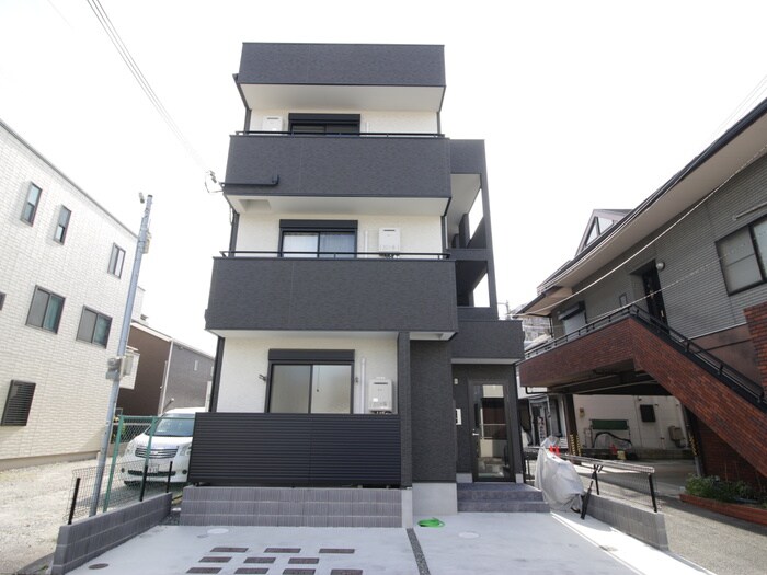 物件外観写真2　(外観写真)