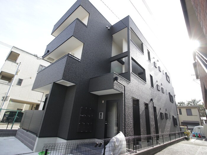 物件外観写真6　(外観写真)