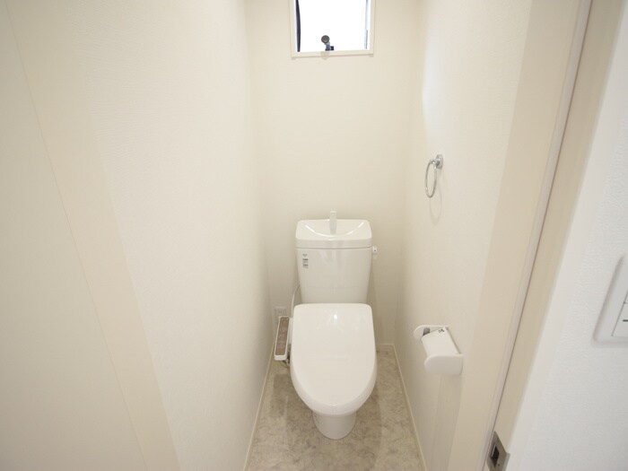 物件内観写真10　(トイレ)