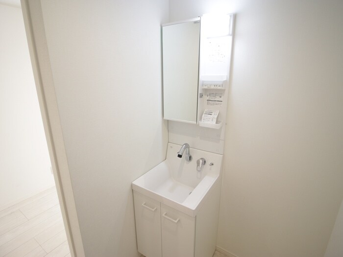 物件内観写真11　(洗面)