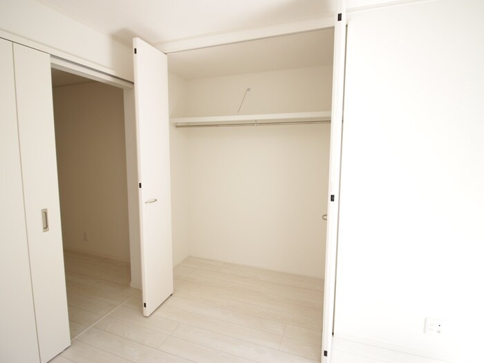 物件内観写真13　(収納)