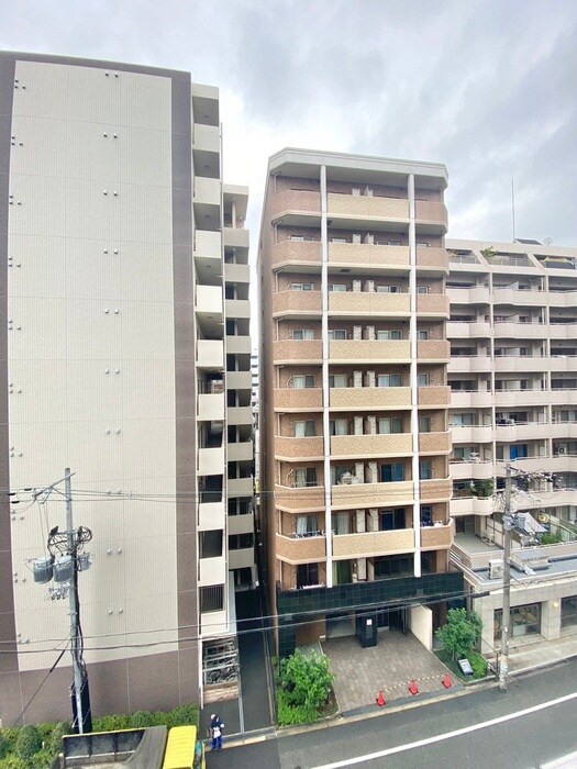 物件内観写真17　(室内からの展望)