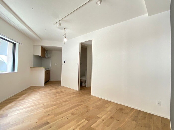 物件内観写真13　(居室)