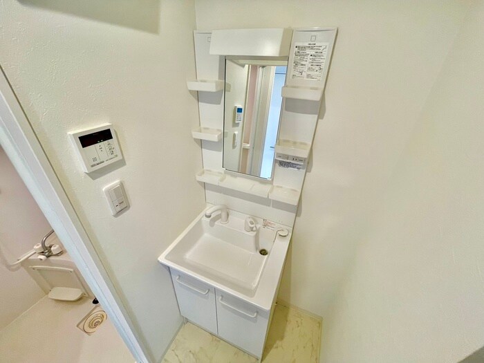 物件内観写真11　(洗面)