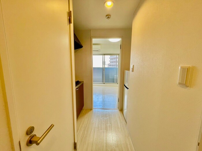物件内観写真15　(廊下)