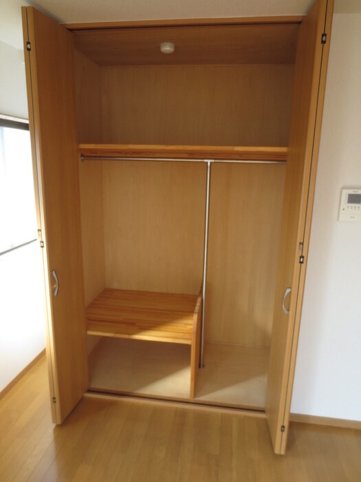 物件内観写真10　(収納)