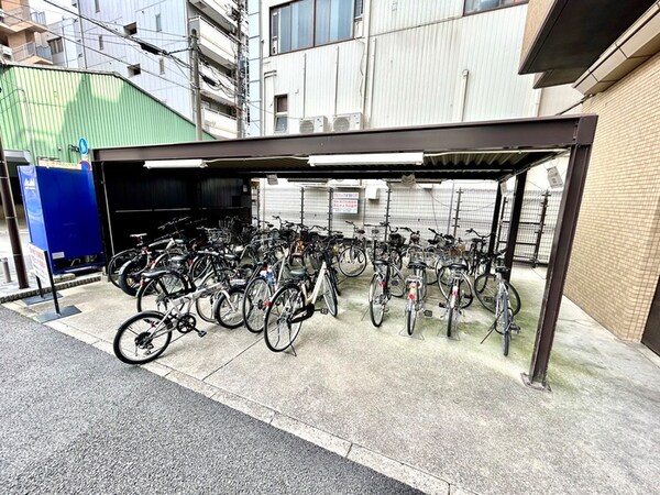 駐輪場