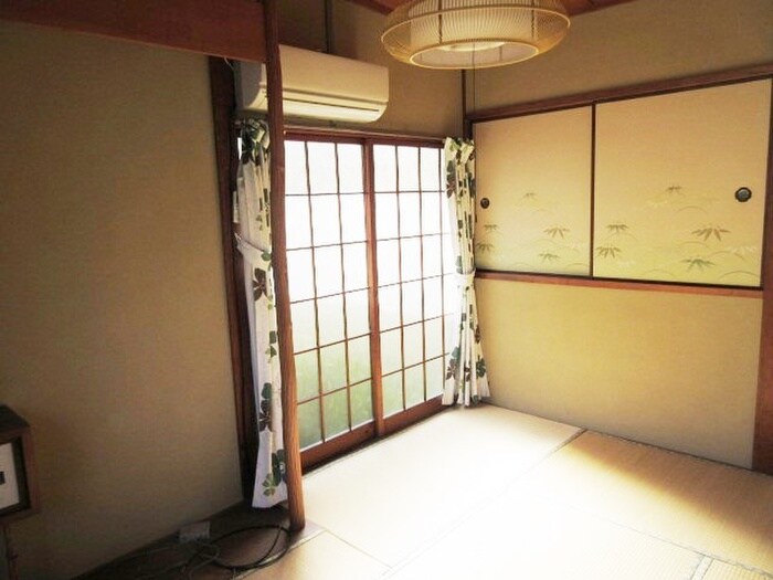 物件内観写真6　(居室)