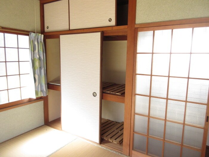 物件内観写真13　(収納)