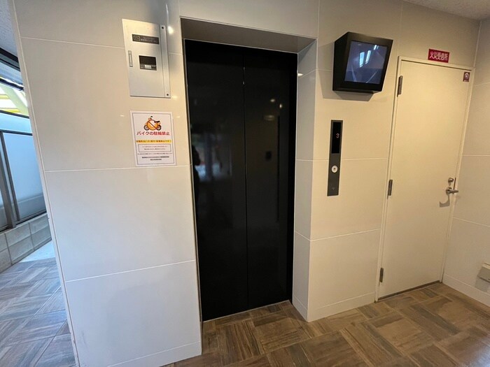 物件外観写真6　(建物設備)