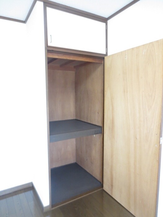 物件内観写真5　(収納)