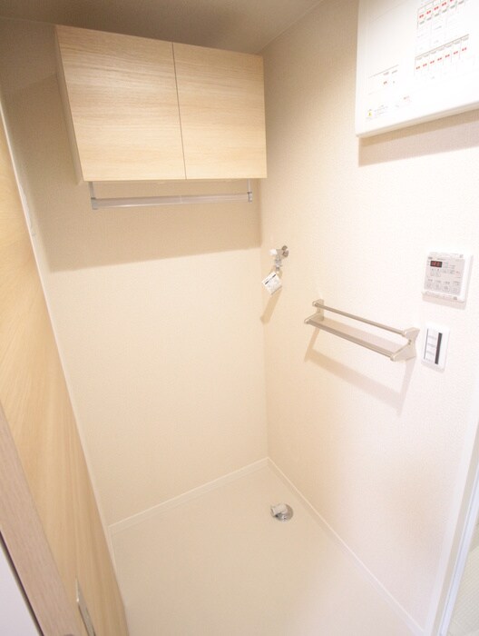 物件内観写真13　(洗濯機置場)