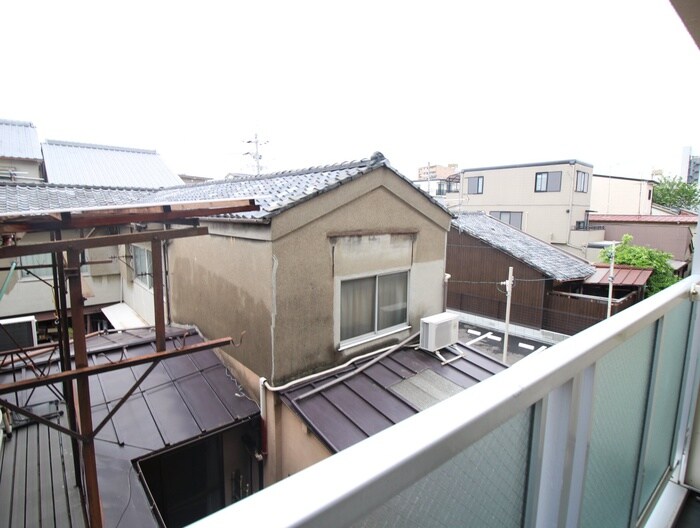 物件内観写真16　(室内からの展望)