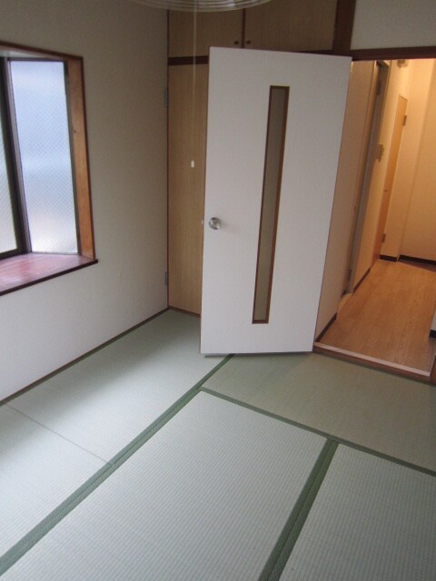 物件内観写真5　(居室)